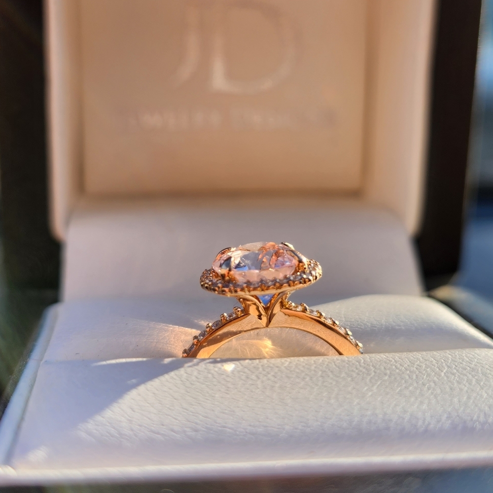 Engagement Ring - Picture 3 of 4